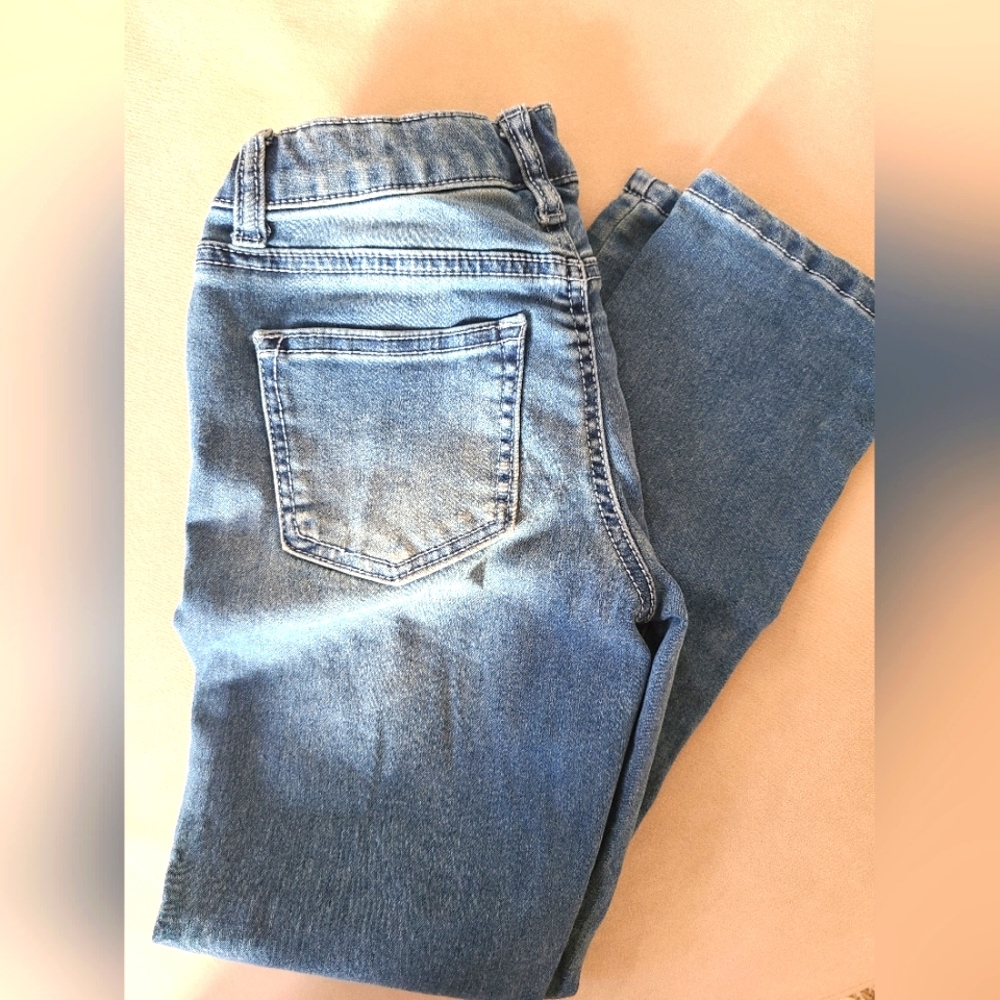 Boys size 8 stretch jeans